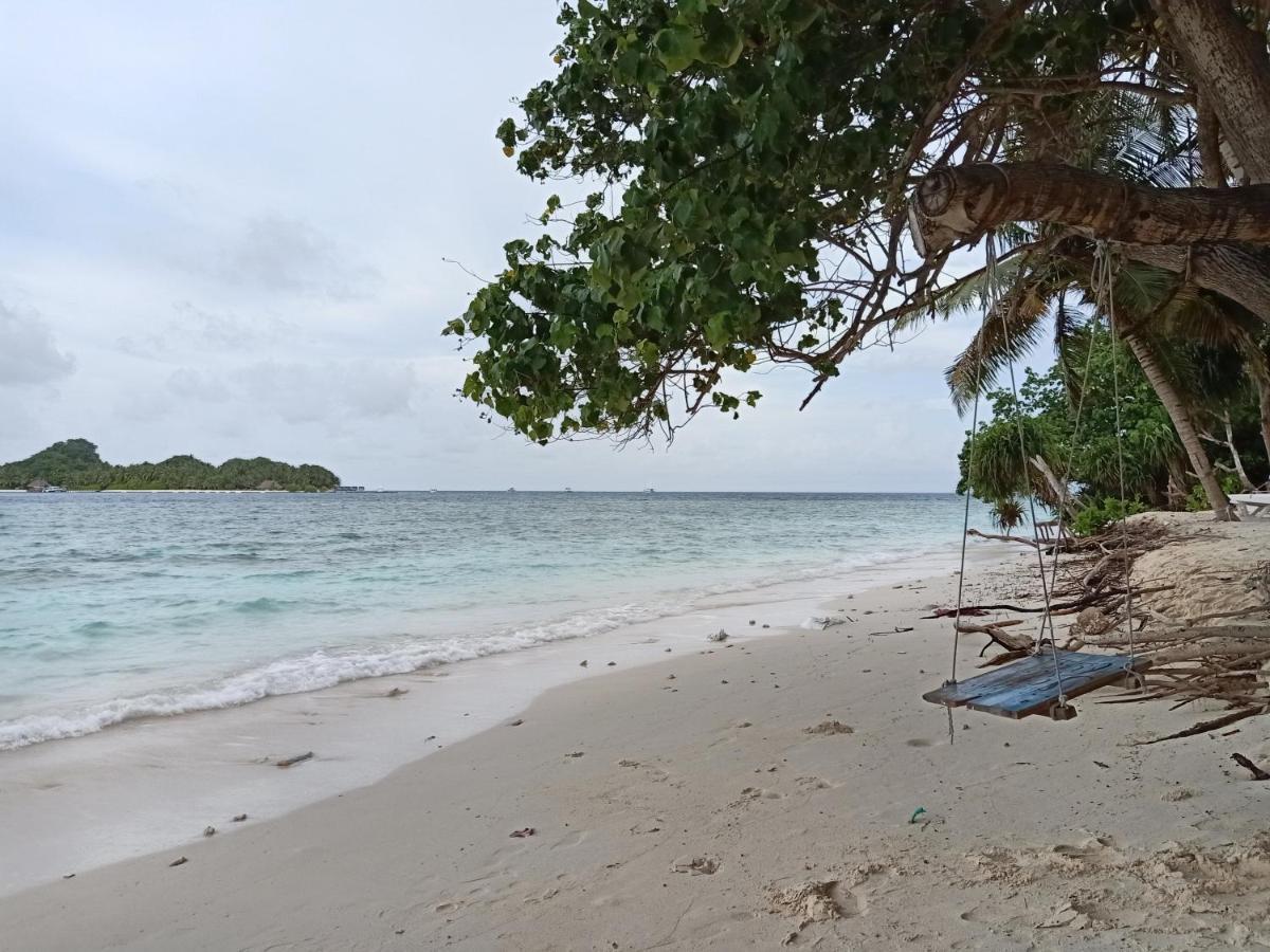 Fins Dive And Leisure Hotel Rasdhoo Экстерьер фото